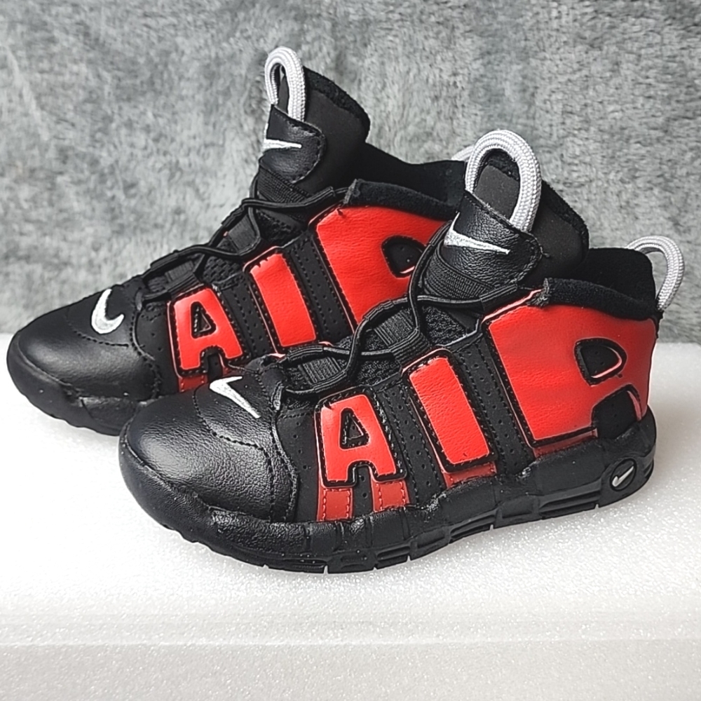 Nike Air More Uptempo Pippen Kids Sneakers. Size 10C